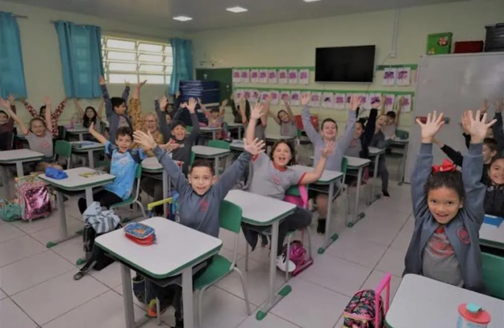 Atenção pais: rematrículas nos CMEIs e Escolas Municipais de Foz estão abertas