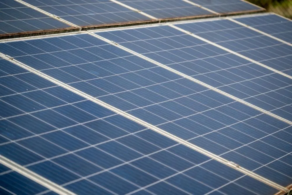 Itaipu lança edital para instalação de energia solar em instituições de ensino superior