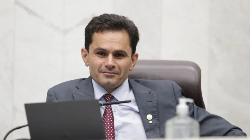 Pacheco rejeita arquivamento e pede avanço de processo pela cassação de Renato Freitas
