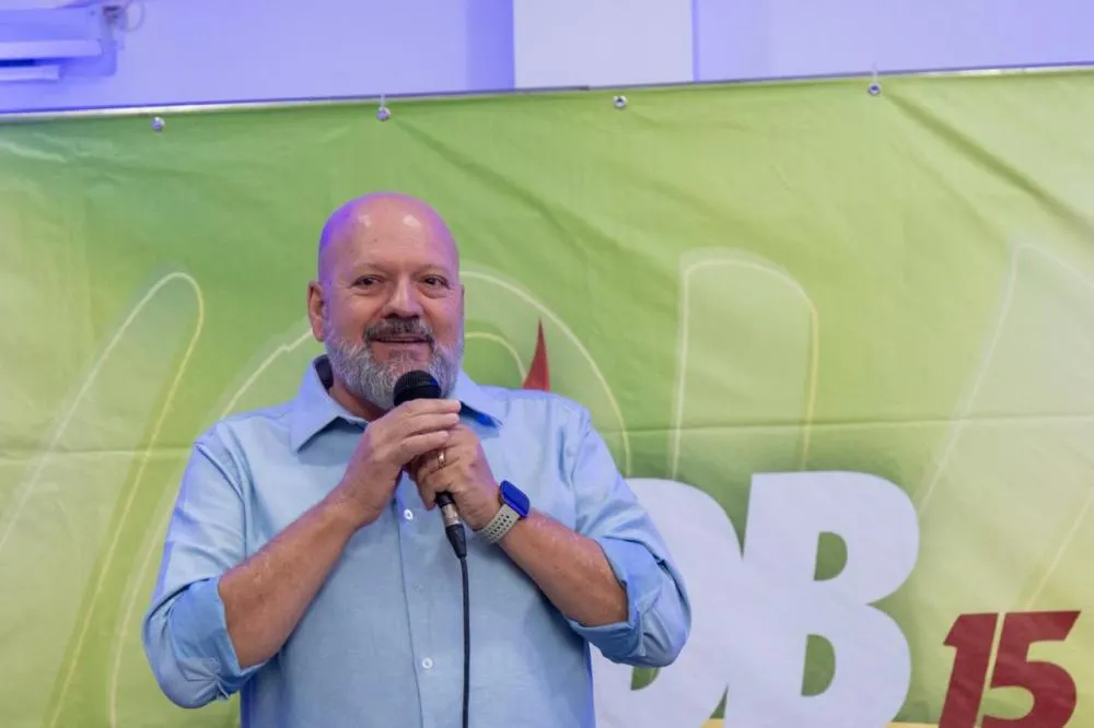 Airton José filia-se ao MDB e poderá disputar uma vaga para a Câmara Federal 