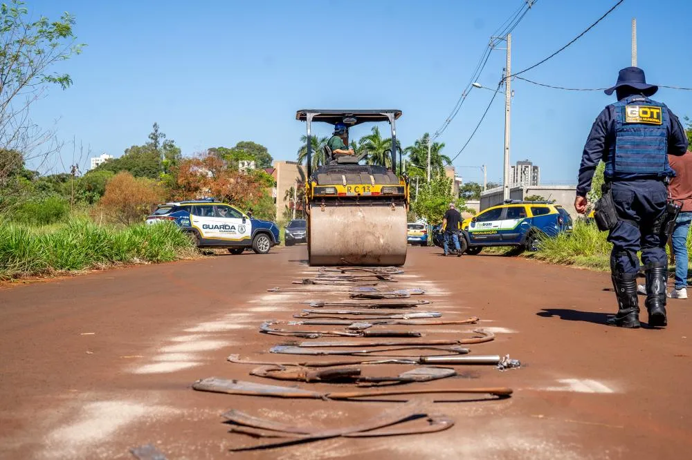 Operação “Randandã” destrói escapamentos irregulares em Foz do Iguaçu