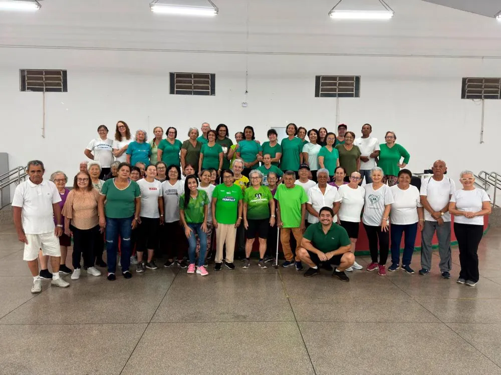 Centro de Convivência do Idoso promove aulão de ginástica em alusão à campanha “Abril Verde” de combate ao sedentarismo