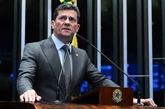 Moro quer explicação sobre troca de delegado que investigava roubo no INSS