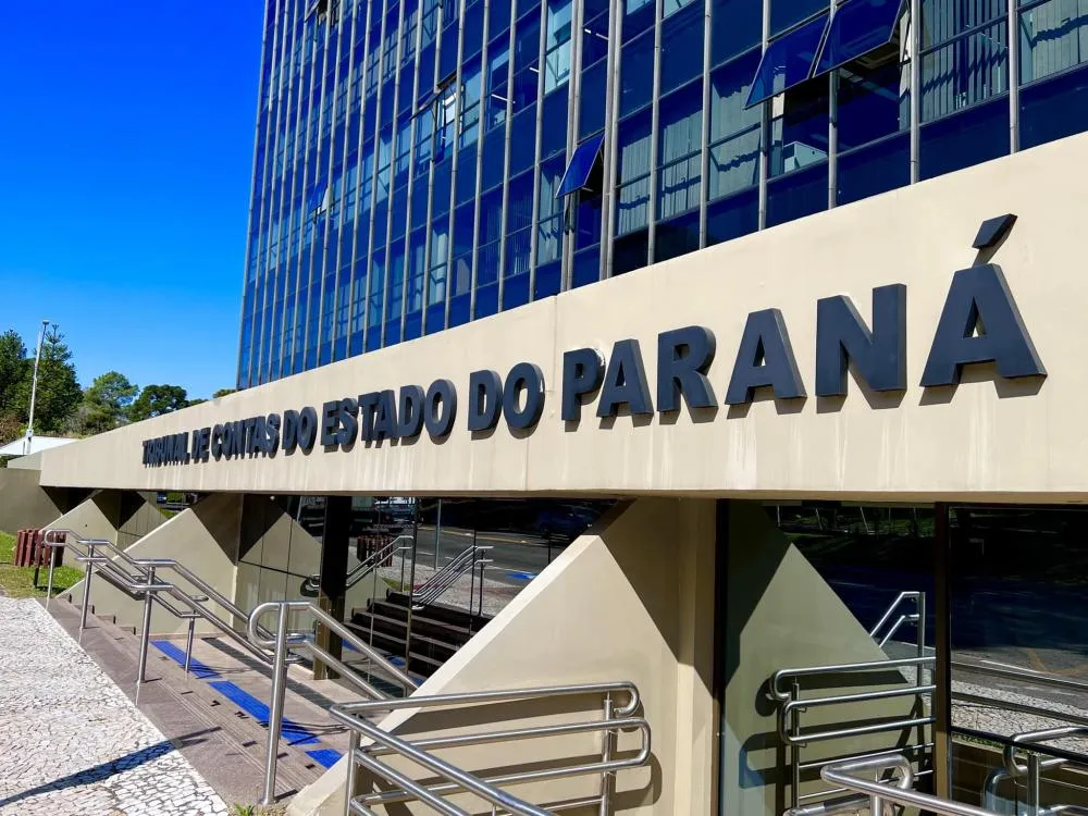 Mais de 60 municípios do Paraná podem perder verba do Fundeb em 2027, alerta TCE-PR