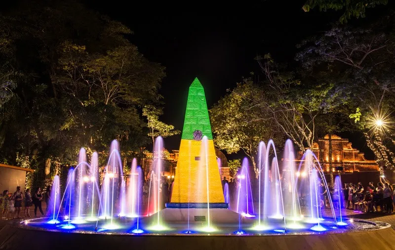 Marco das Três Fronteiras reúne cultura, história e gastronomia em Foz do Iguaçu
