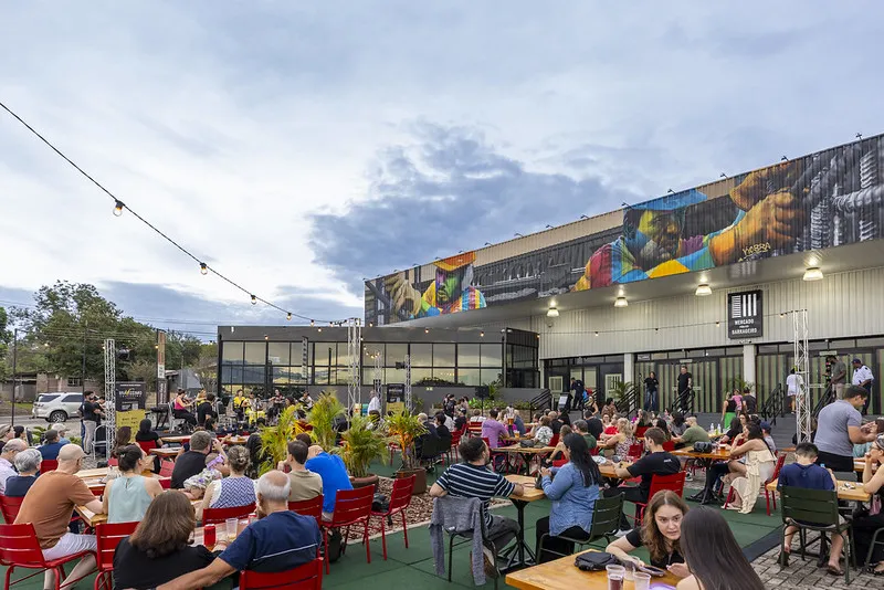 Mercado Público Barrageiro tem final de semana agitado