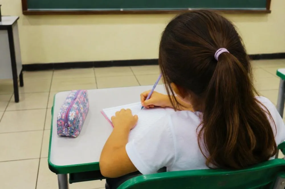 Mudanças na Lei ampliam medidas de inclusão para estudantes com TDAH, dislexia e discalculia