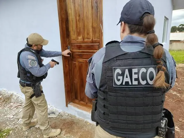 MP denuncia quatro pessoas em Foz por associação para o tráfico de drogas, lavagem de dinheiro e outros crimes