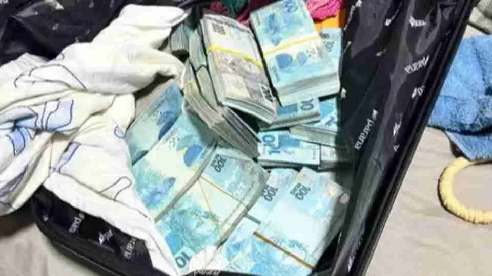 Operação investiga envio de drogas escondidas em eletrodomésticos a partir de Foz do Iguaçu