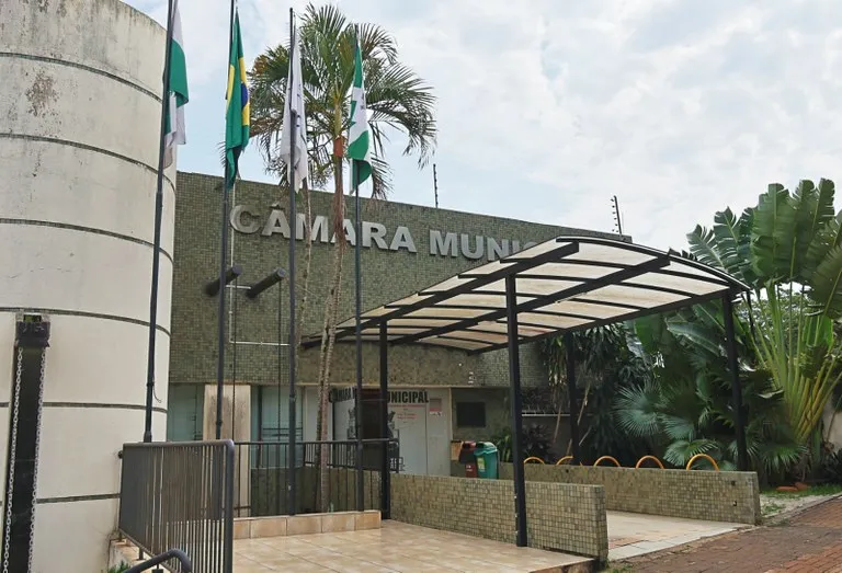 Câmara de Foz endurece procedimentos para contratação de assessores após casos de documentos falsos