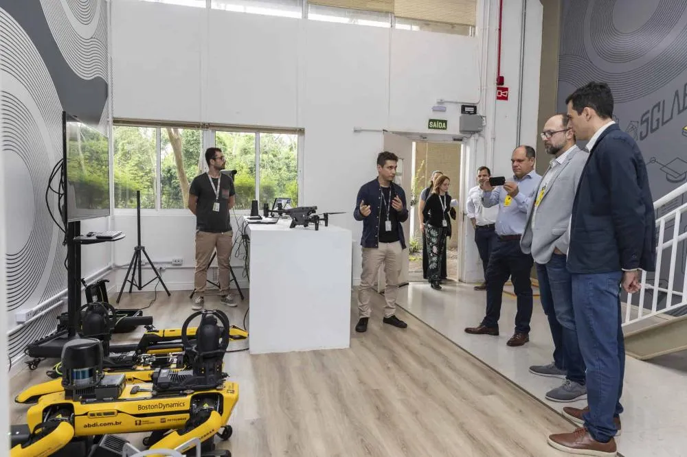 Itaipu Parquetec e Nestlé Brasil firmam parceria para impulsionar inovação sustentável no país