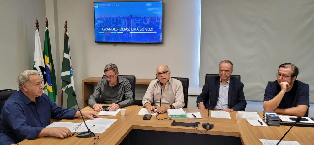  Codefoz recebe propostas para a plenária da 1ª Conferência de Desenvolvimento Econômico