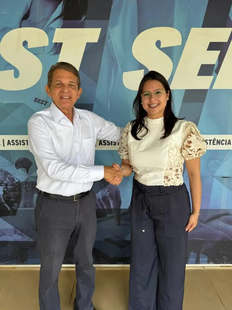 General anuncia criação de nova secretaria e já escolhe titular da pasta