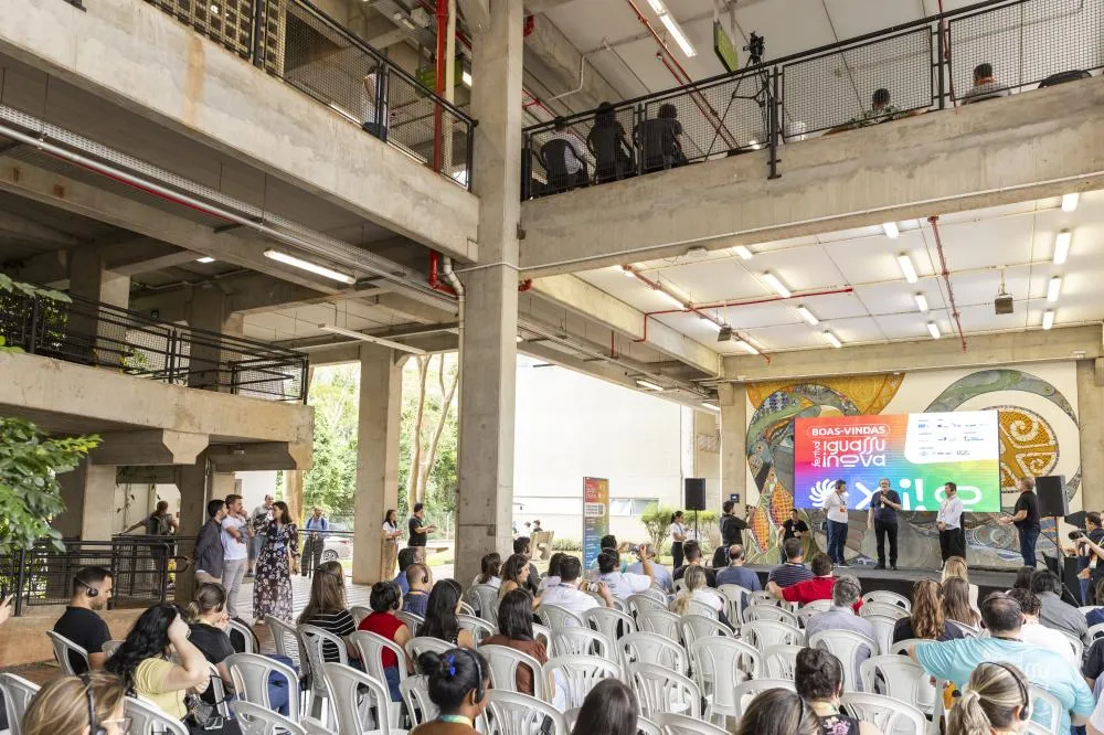 Festival Iguassu Inova sedia lançamento de livro sobre a história da inovação no Brasil 