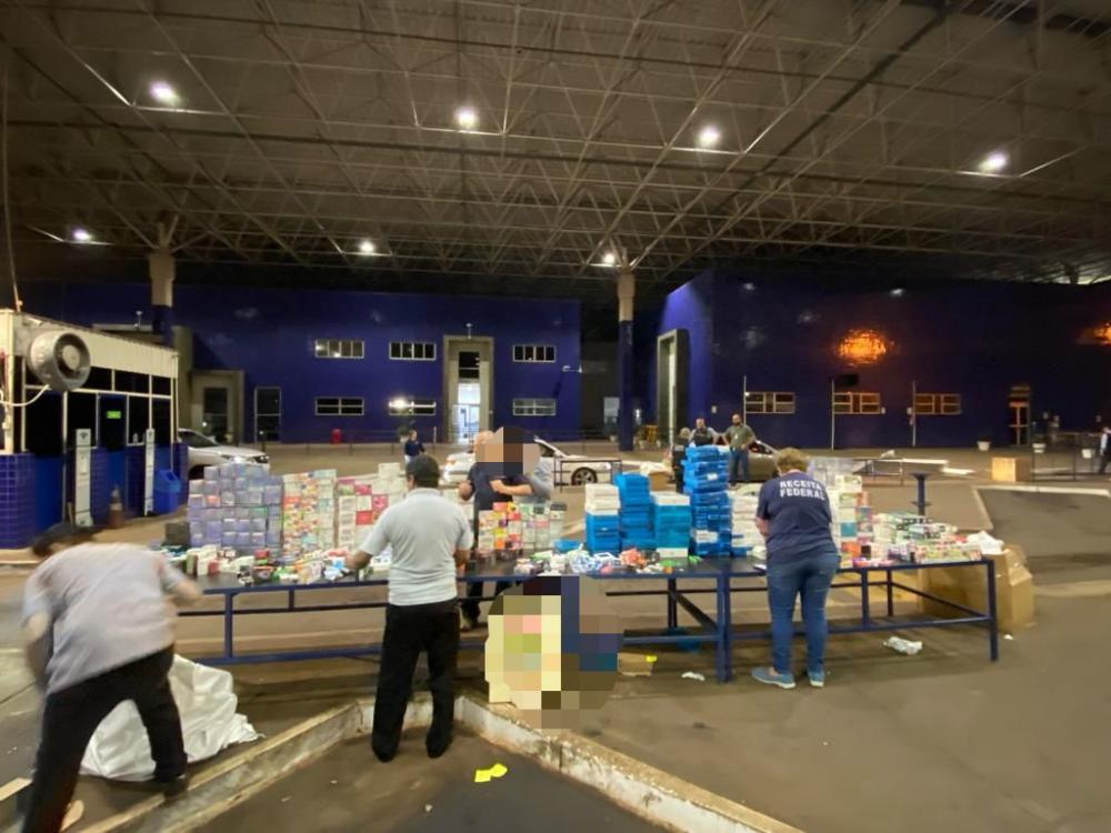 Carga de 1 milhão de reais em aparelhos eletrônicos apreendidos na fronteira