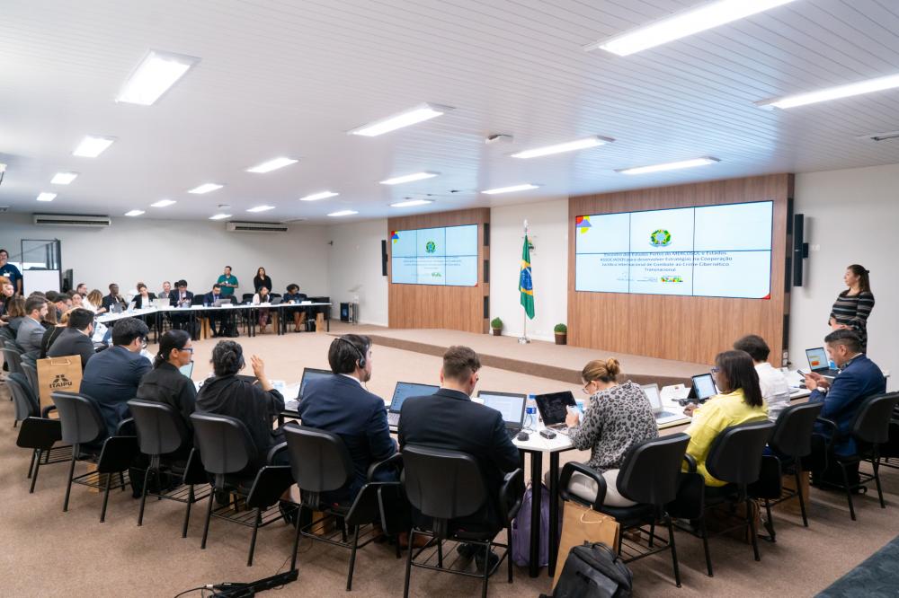 Binacional é sede de encontro do Mercosul para combate a crimes cibernéticos