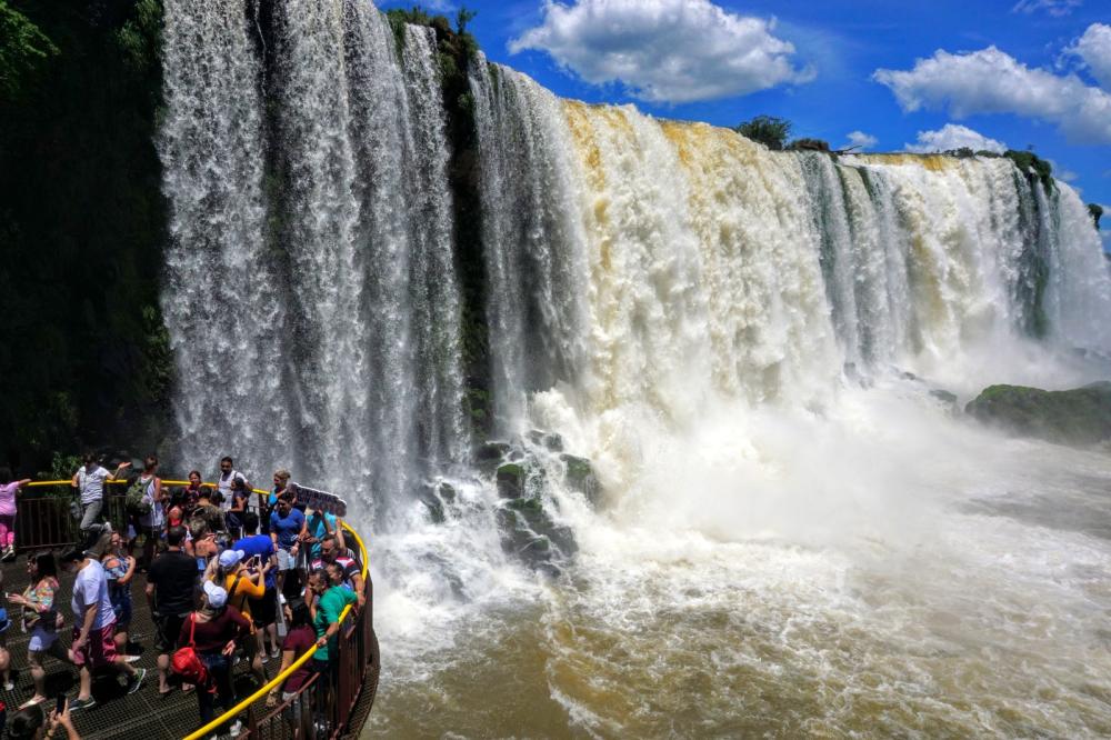 Parque Nacional do Iguaçu espera mais de 300 mil visitantes até o final de janeiro