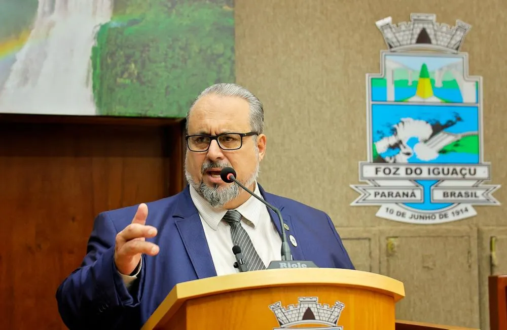 Bosco Foz cobra garantias para investimentos em saúde durante audiência da LDO 2026