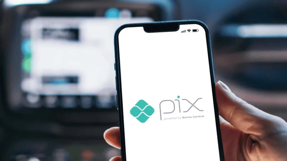Ataque hacker atinge empresa responsável por conectar bancos ao Pix