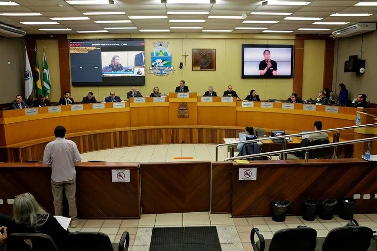 Câmara derruba outro veto do Executivo