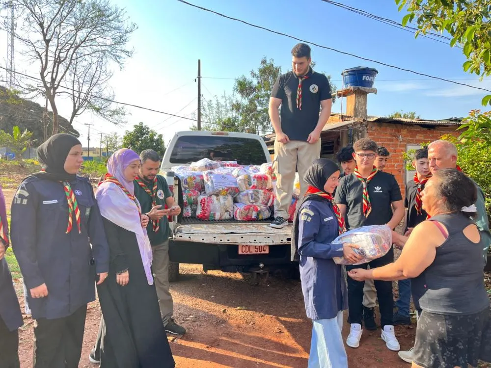 Grupo Escoteiro Líbano Brasileiro realiza ação solidária e doa mais de 100 cestas básicas