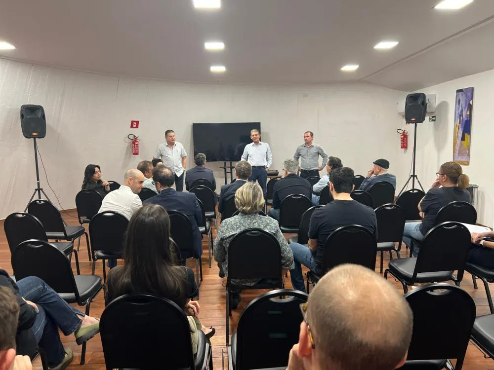 Prefeitura debate projeto da Beira Rio com empresários e proprietários da região